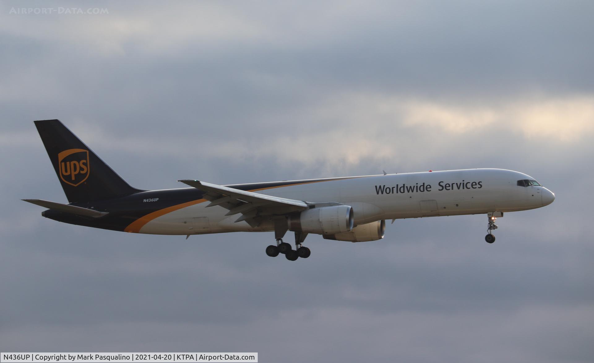 N436UP, 1994 Boeing 757-24APF C/N 25467, Boeing 757-24APF