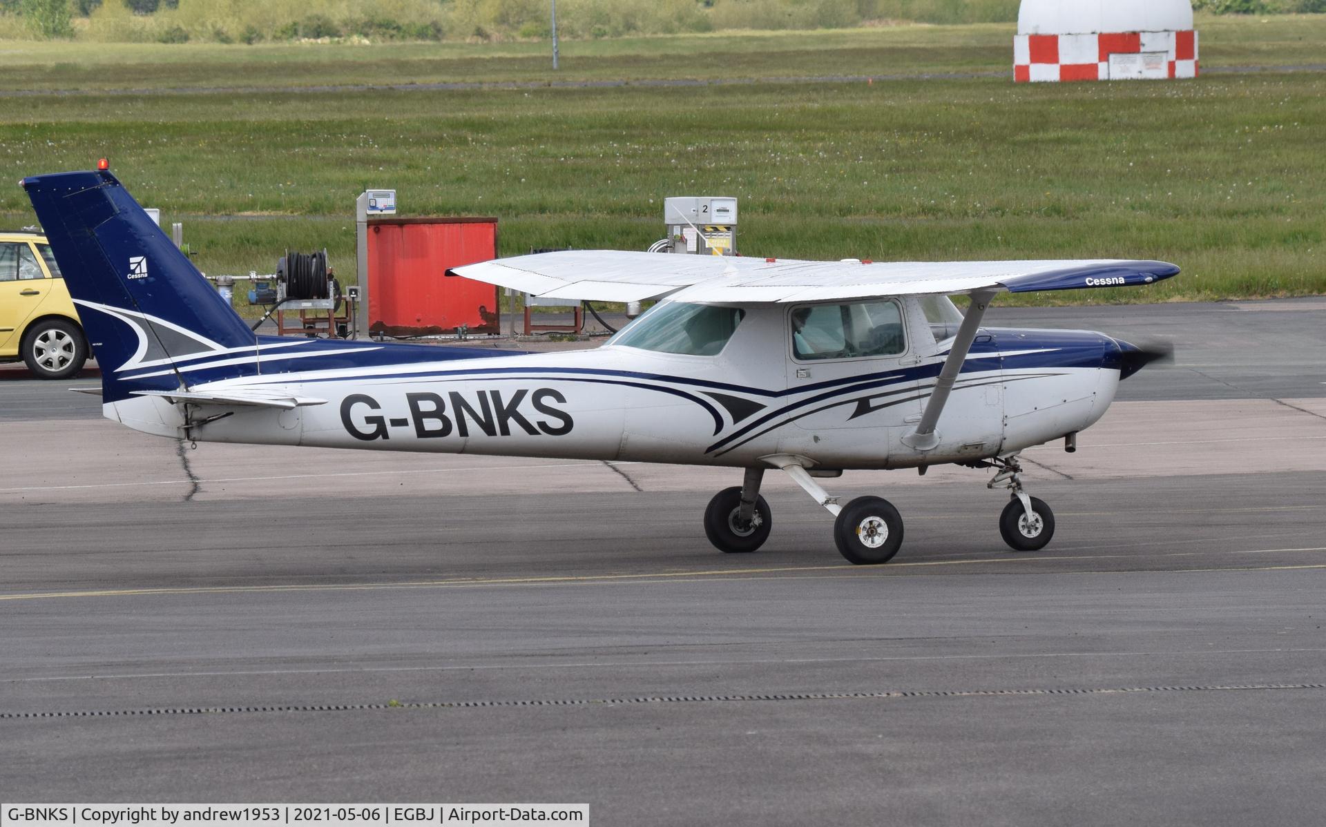 G-BNKS, 1979 Cessna 152 C/N 152-83186, G-BNKS at Gloucestershire Airport.