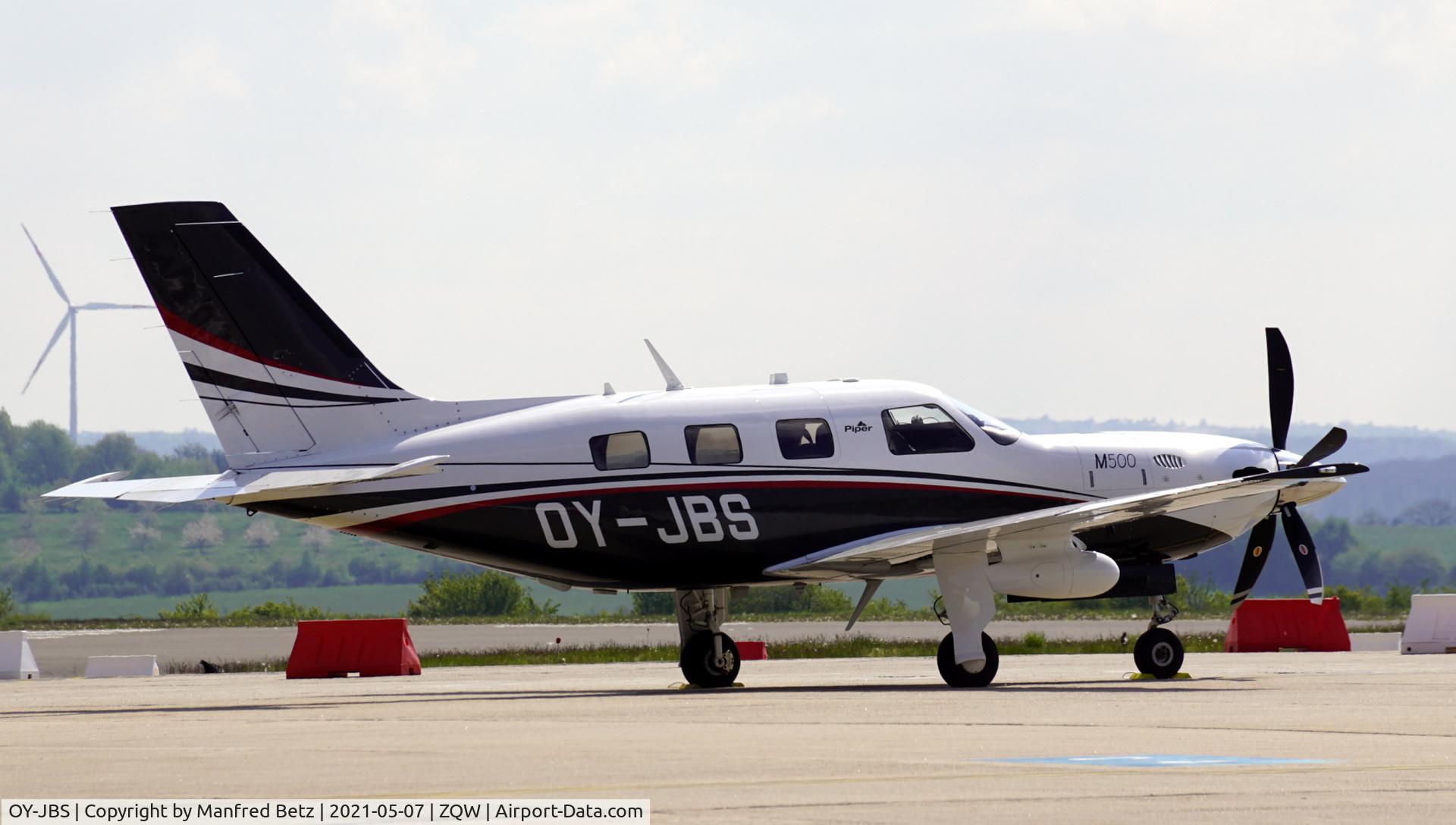 OY-JBS, 2019 Piper PA-46-500TP Malibu Meridian C/N 4697659, Besucher