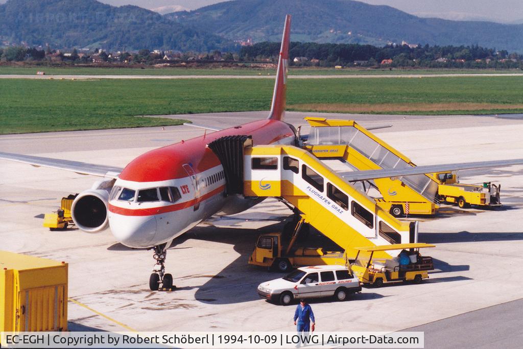 EC-EGH, 1984 Boeing 757-2G5 C/N 23119, EC-EGH @ LOWG 1994