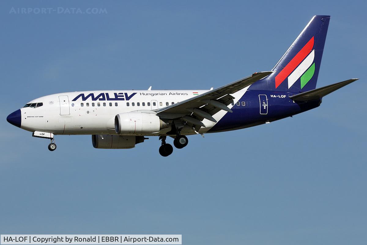 HA-LOF, 2003 Boeing 737-6Q8 C/N 29348, at bru