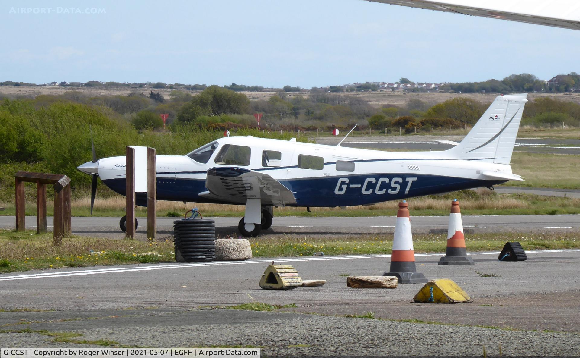 G-CCST, 2001 Piper PA-32R-301 Saratoga II HP C/N 3246182, Visiting Saratoga.