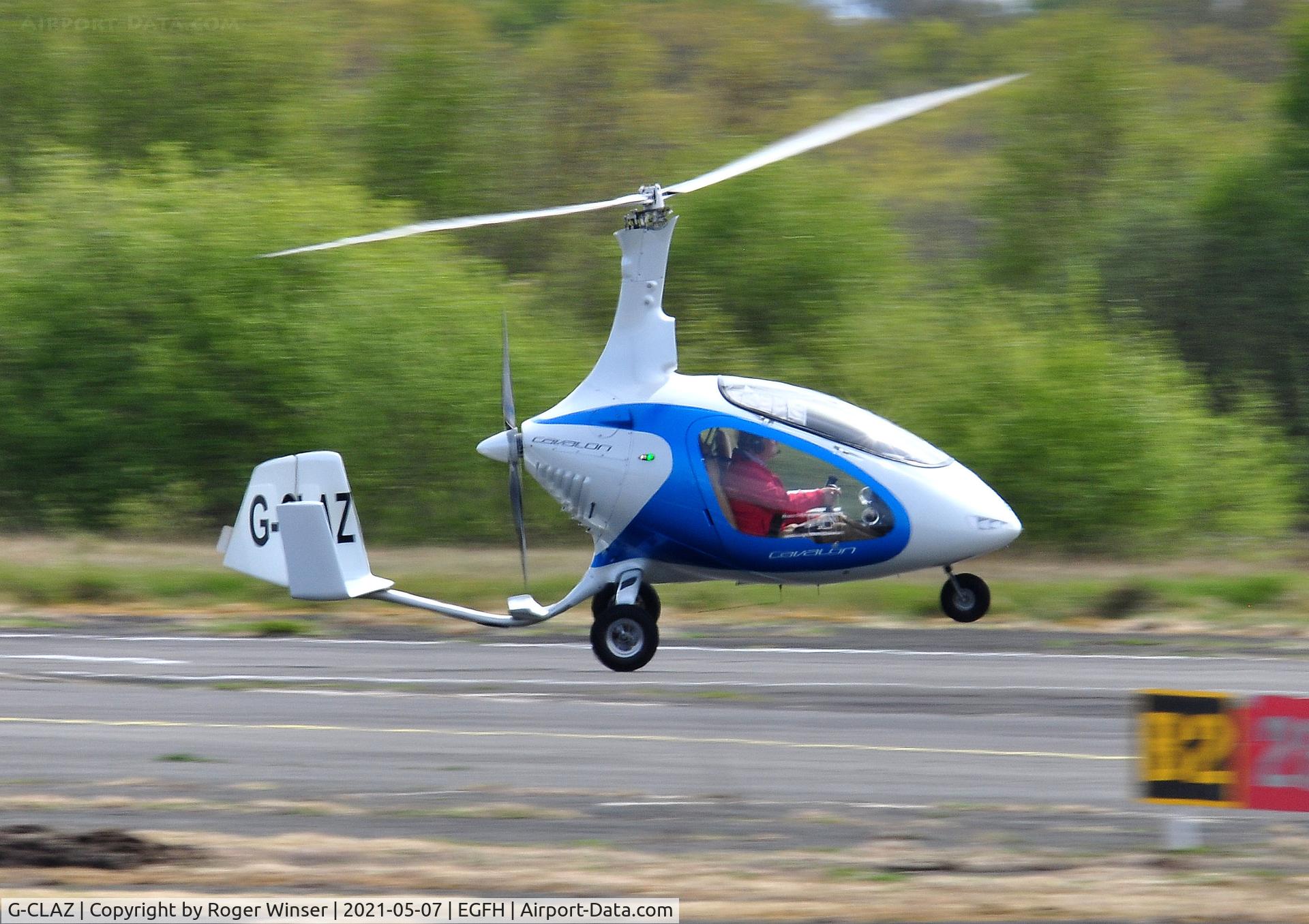 G-CLAZ, 2018 AutoGyro Cavalon C/N RSUK/CVLN/029, Visiting rotorcraft departing Runway 28.