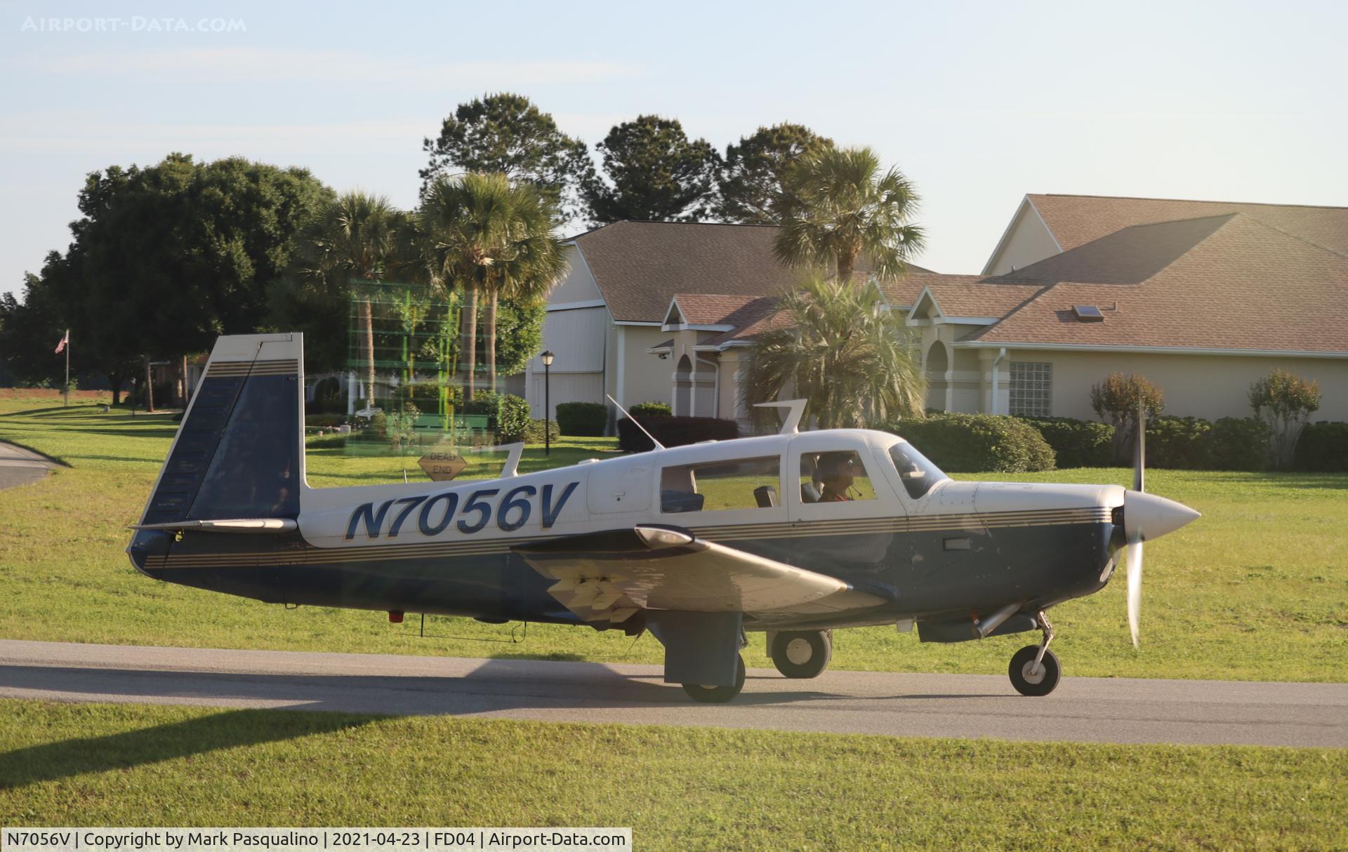 N7056V, 1976 Mooney M20F Executive C/N 22-1398, Mooney M20F