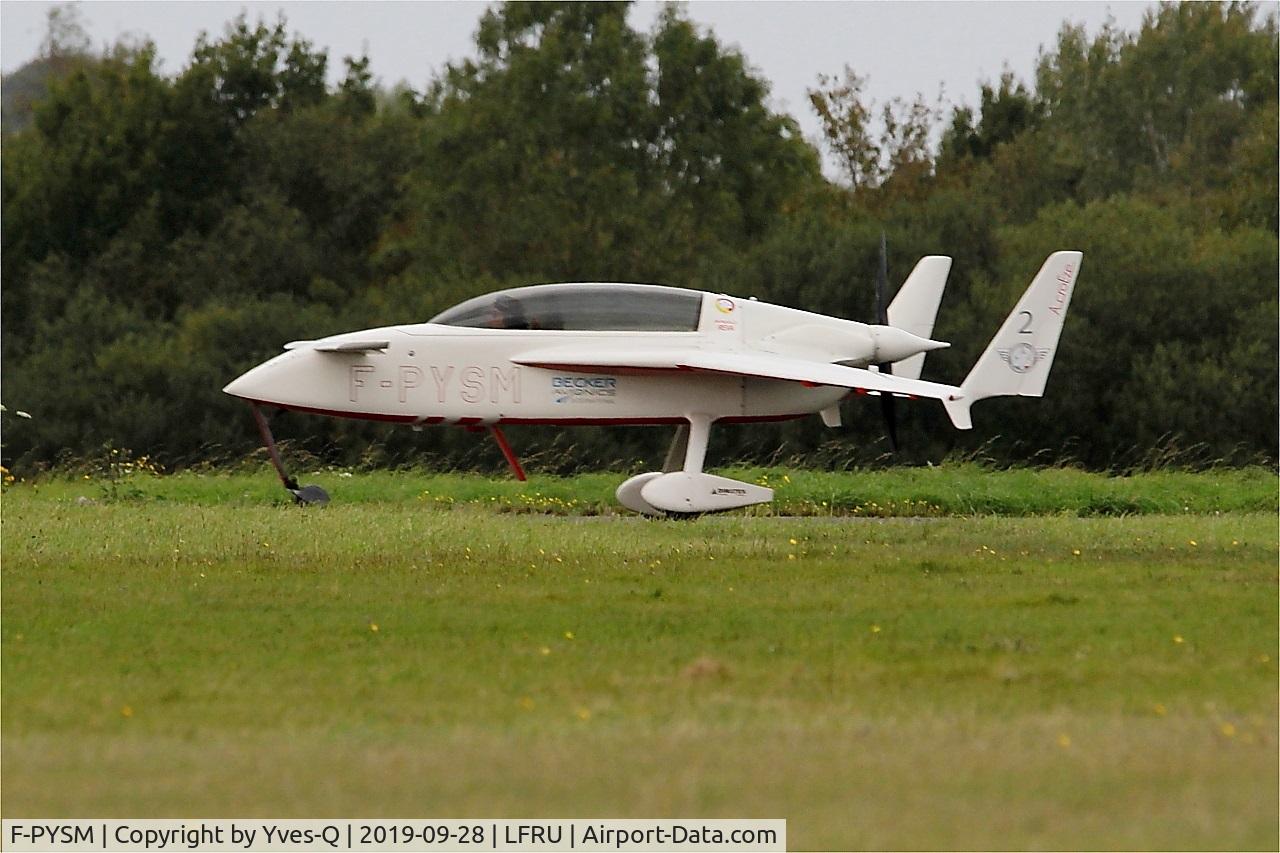 F-PYSM, Rutan VariEze C/N 2048, Rutan VariEze, Taxiing rwy 22, Morlaix-Ploujean airport (LFRU-MXN) Airshow 2019