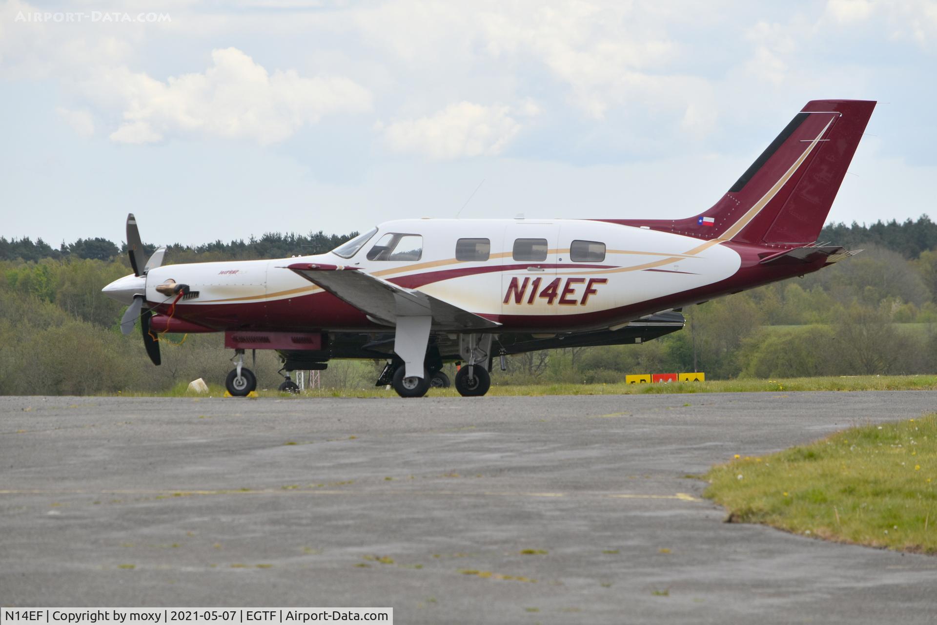 N14EF, 1988 Piper PA-46-350P Malibu Mirage C/N 4622009, Piper PA-46-350P at Fairoaks.