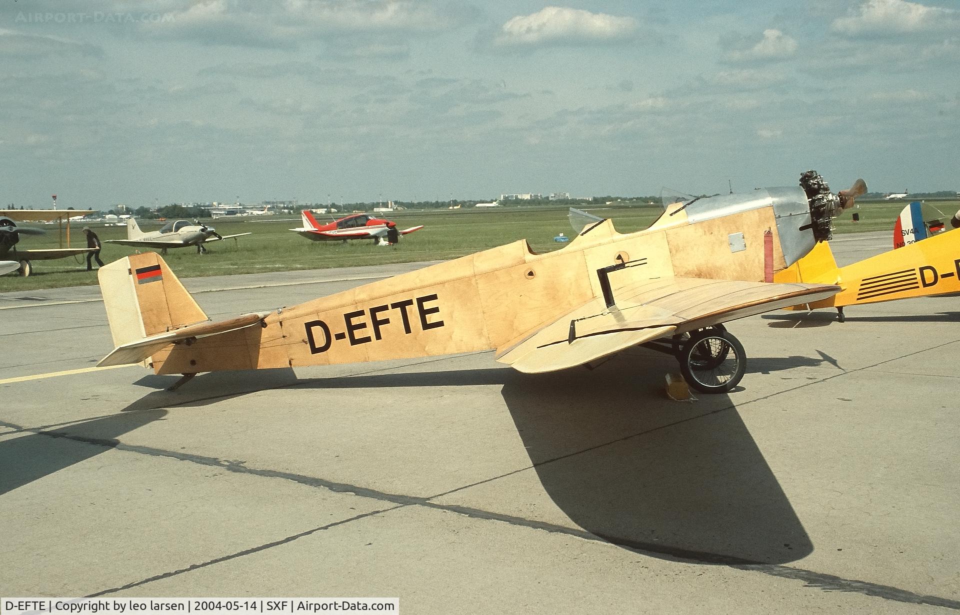D-EFTE, 1929 Klemm Kl-25-1A C/N 152, Berlin ILA 14.5.2004