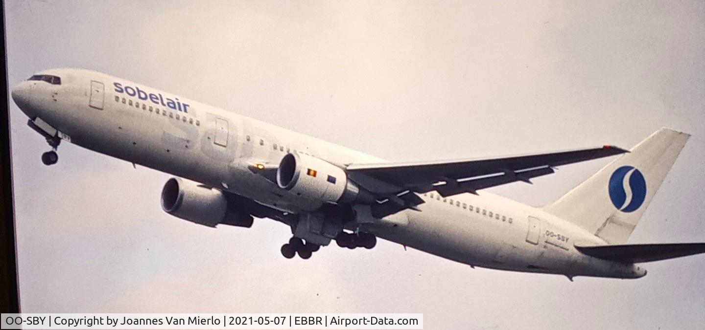 OO-SBY, 1994 Boeing 767-33A/ER C/N 27310, Climbing out of Brussels mid´90s