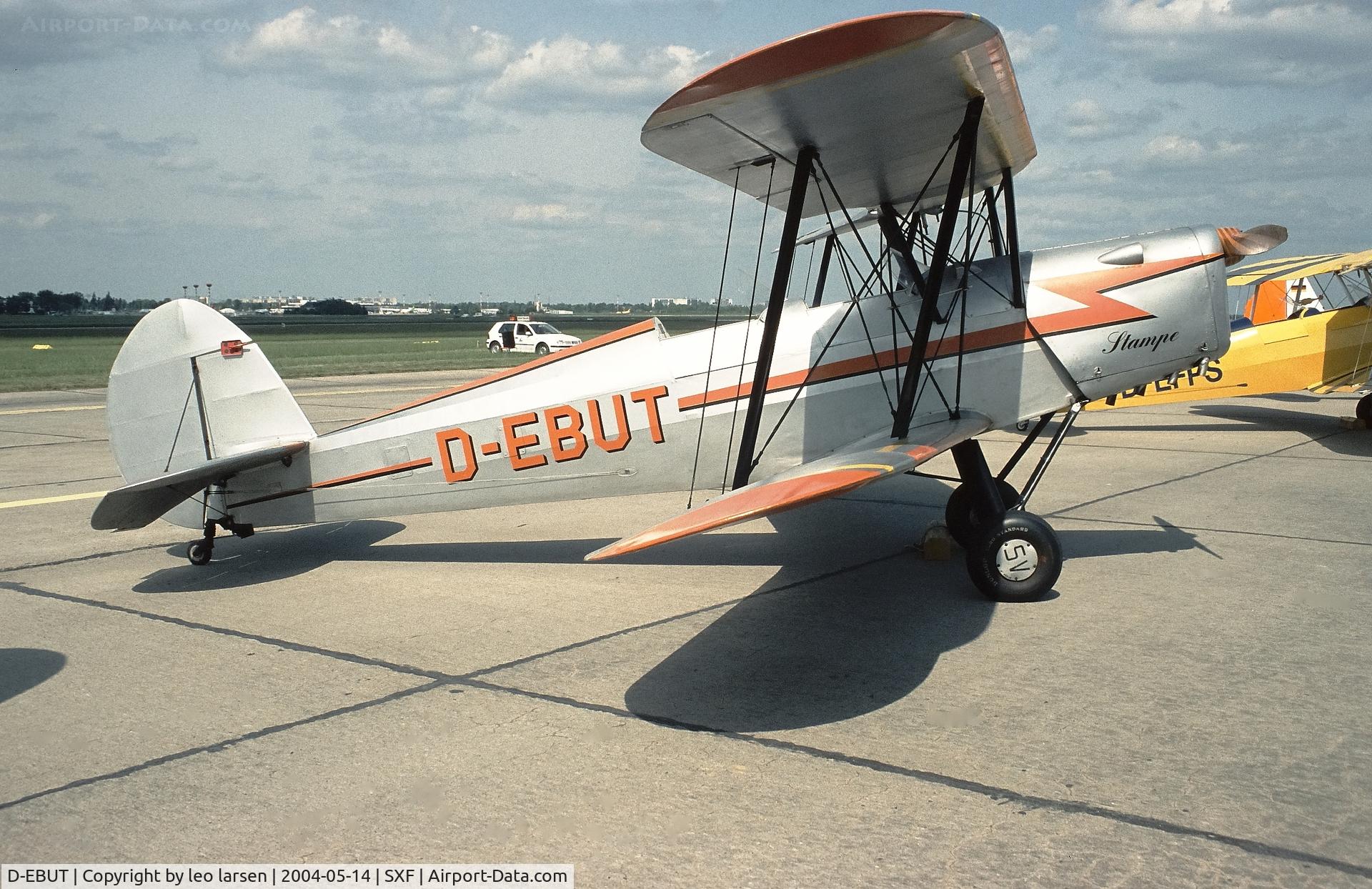 D-EBUT, 1946 Stampe-Vertongen SV-4C C/N 304, Berlin ILA 14.5.2004