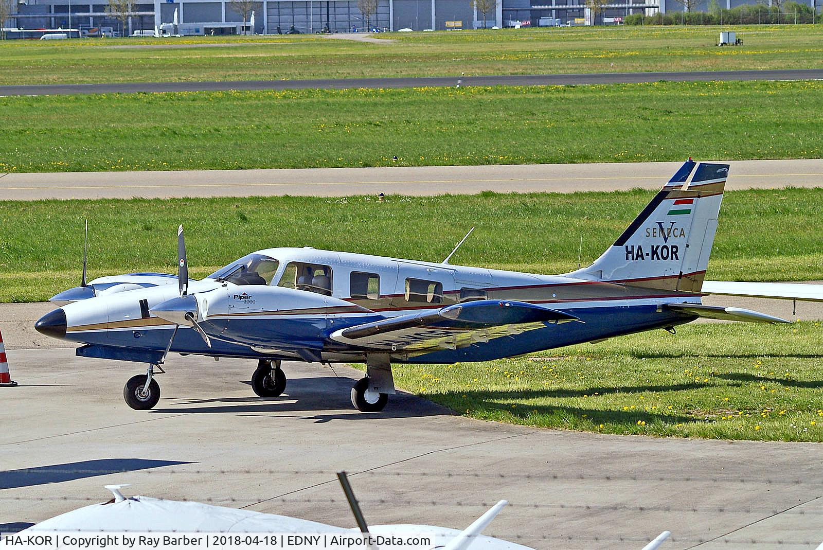 HA-KOR, 2000 Piper PA-34-220T Seneca C/N 3449175, HA-KOR   Piper PA-34-220T Seneca V [3449175] Friedrichshafen~D 18/04/2018