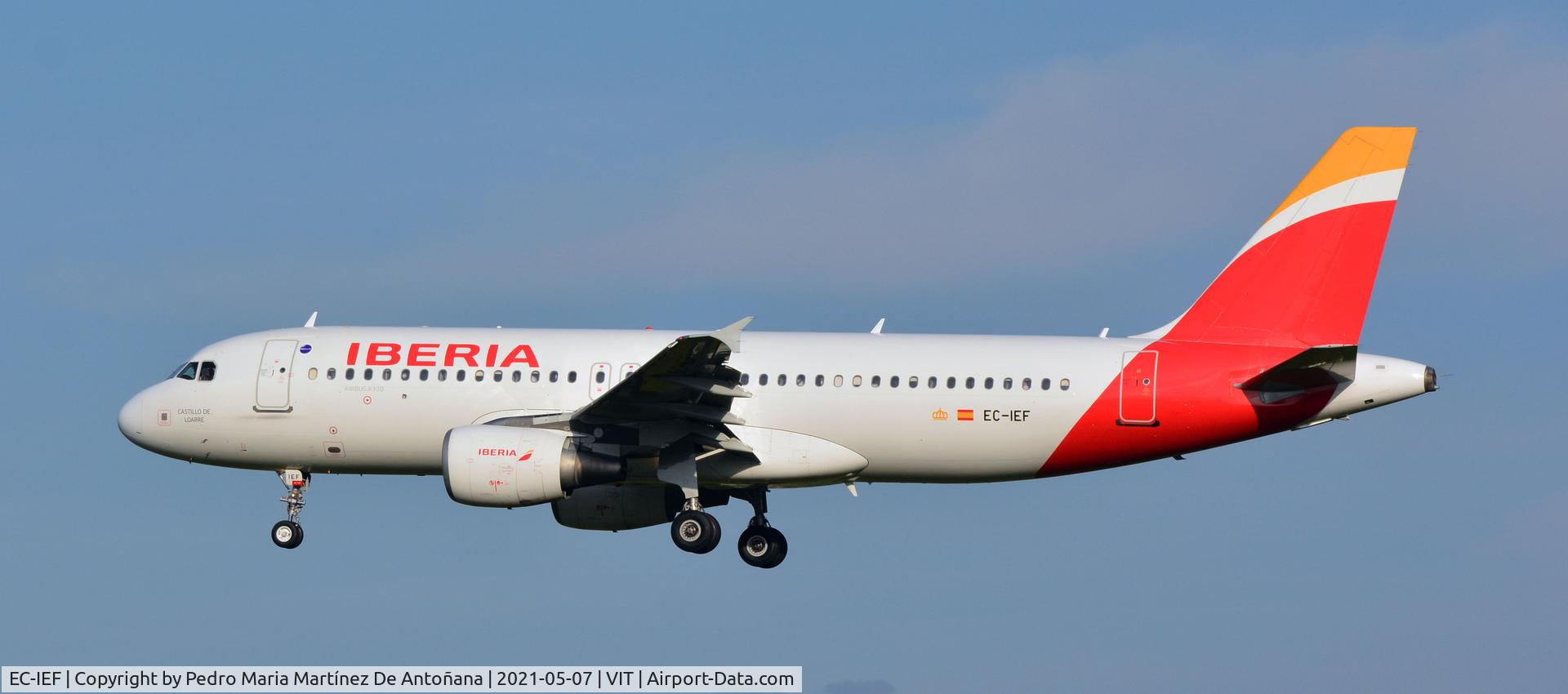 EC-IEF, 2001 Airbus A320-214 C/N 1655, Aeropuerto de Foronda - Vitoria-Gasteiz - Euskadi - España