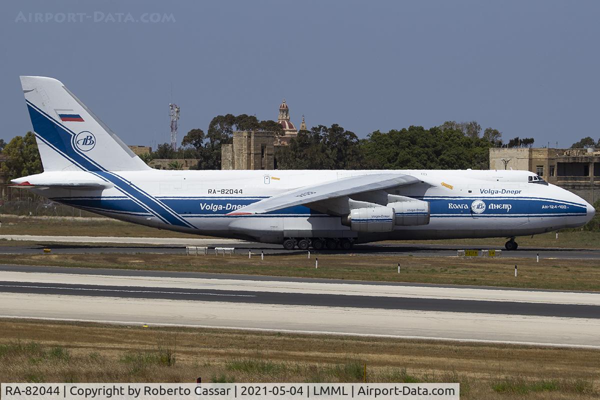 RA-82044, 1991 Antonov An-124-100 Ruslan C/N 9773054155109, Park 9