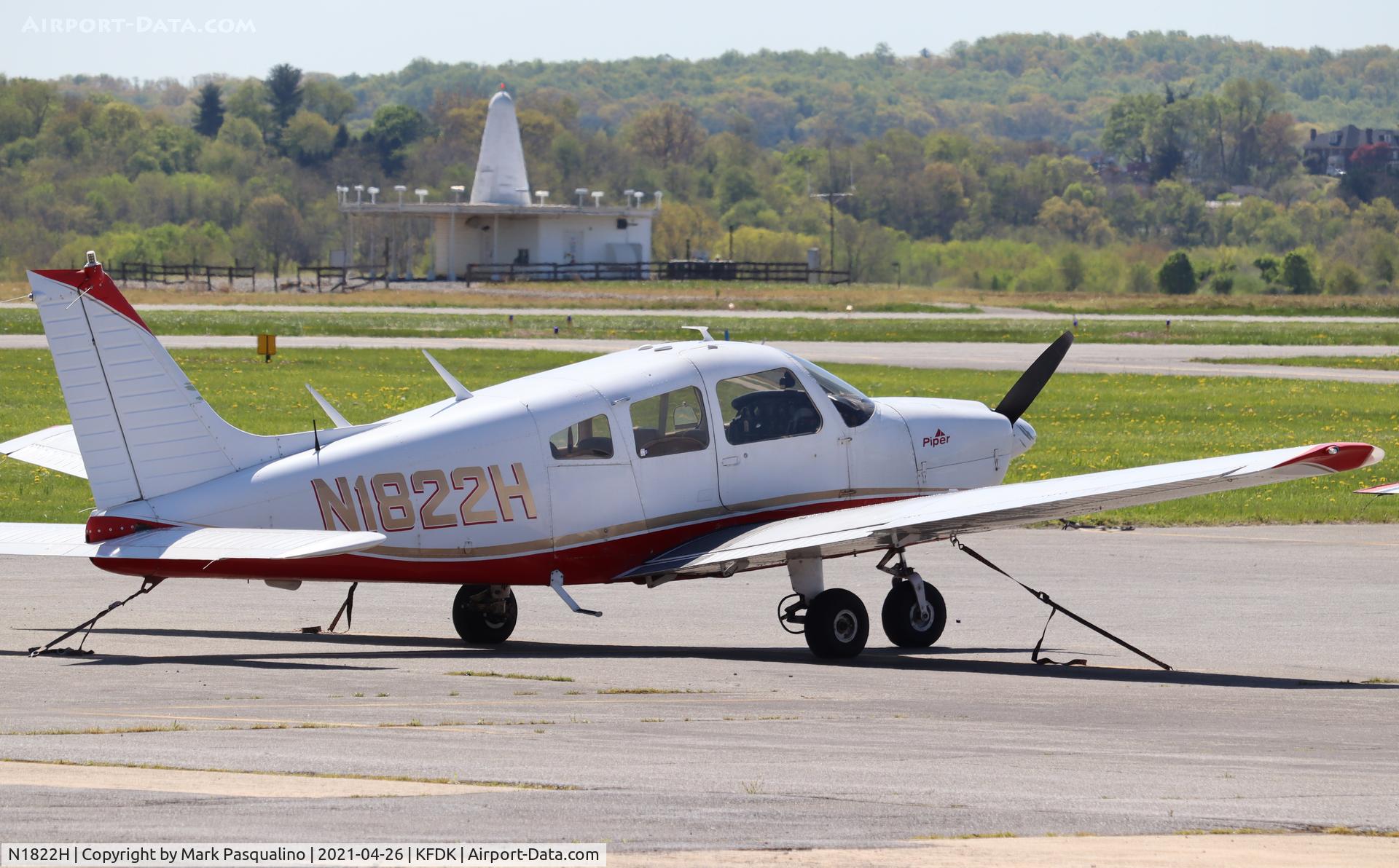 N1822H, 1977 Piper PA-28-181 C/N 28-7790345, Piper PA-28-181