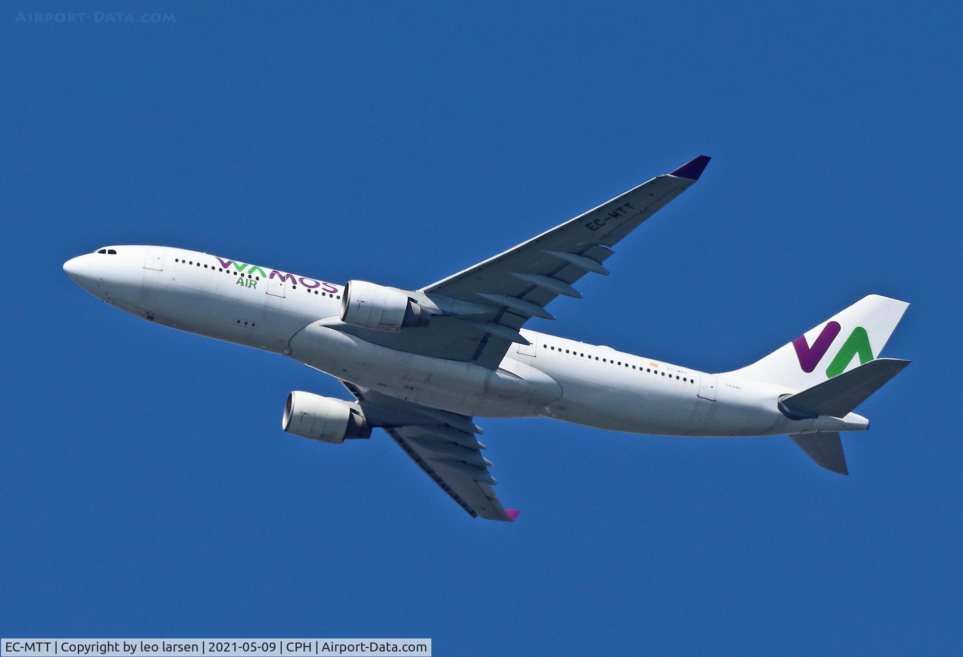 EC-MTT, 2002 Airbus A330-223 C/N 454, Copenhagen 9.5.2021