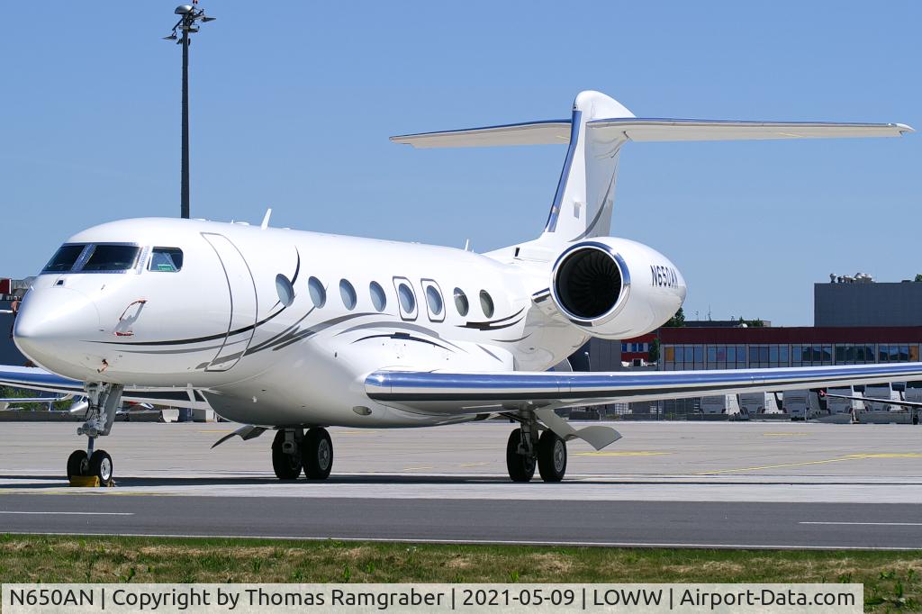 N650AN, 2016 Gulfstream G-VI (G650ER) C/N 6233, private Gulfstream G650ER