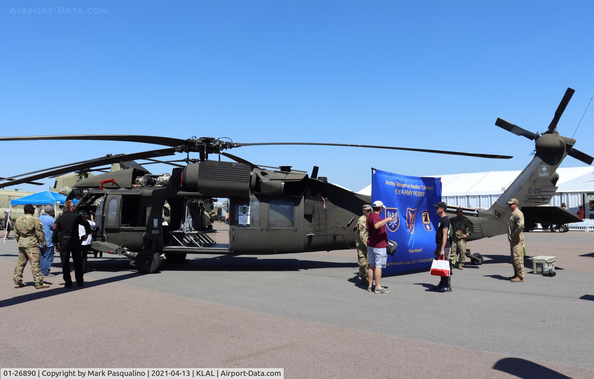 01-26890, 2001 Sikorsky UH-60L Blackhawk C/N 70-2688, Sikorsky UH-60L