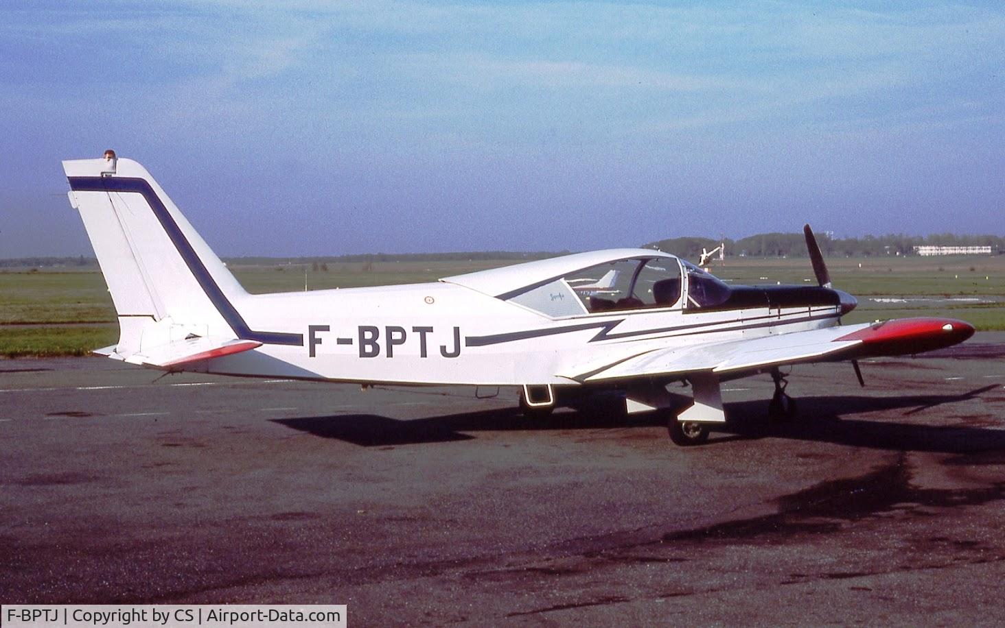 F-BPTJ, Wassmer WA-421-250 C/N 412, Novembre 1989 Toussus le Noble