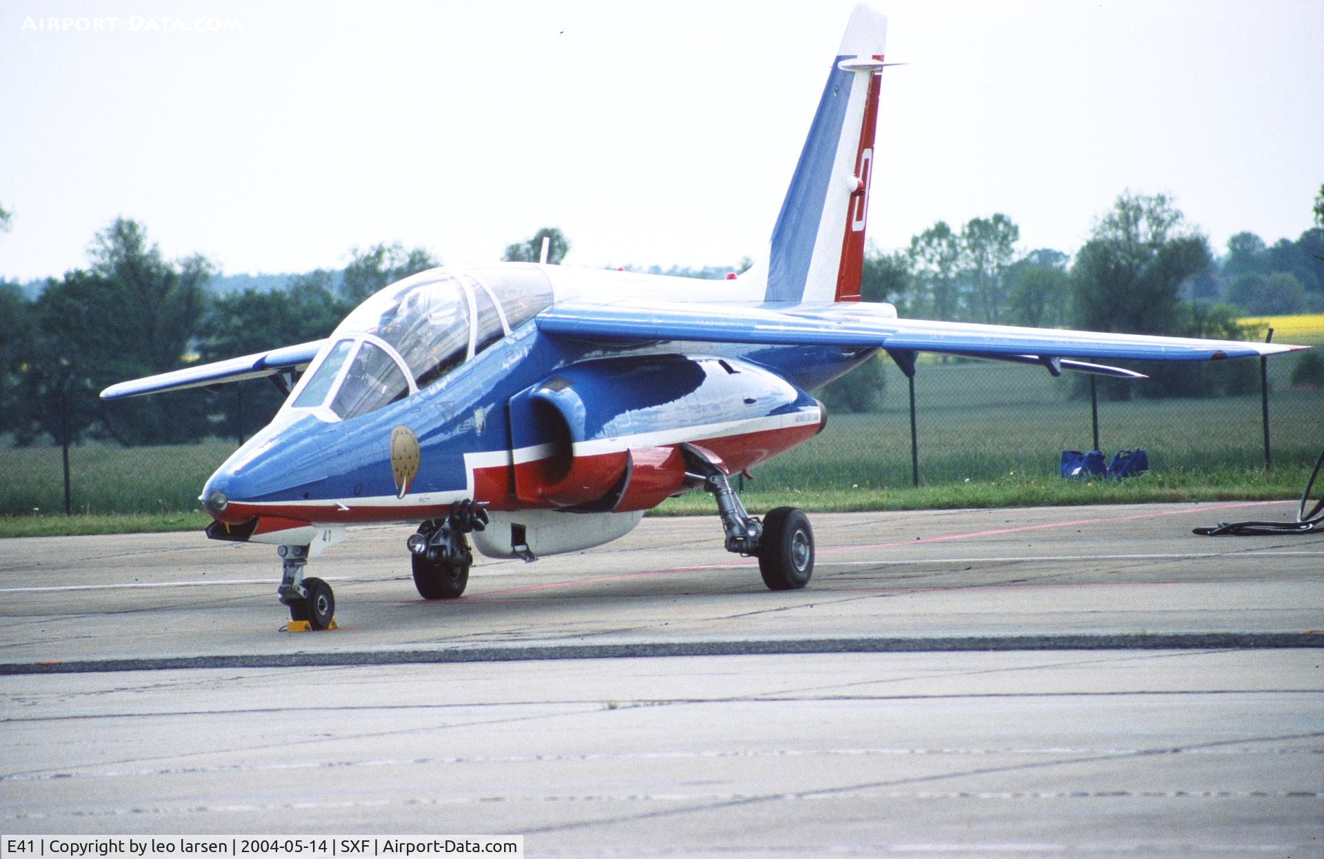 E41, Dassault-Dornier Alpha Jet E C/N E41, Berlin ILA 14.5.2004 with code 0
