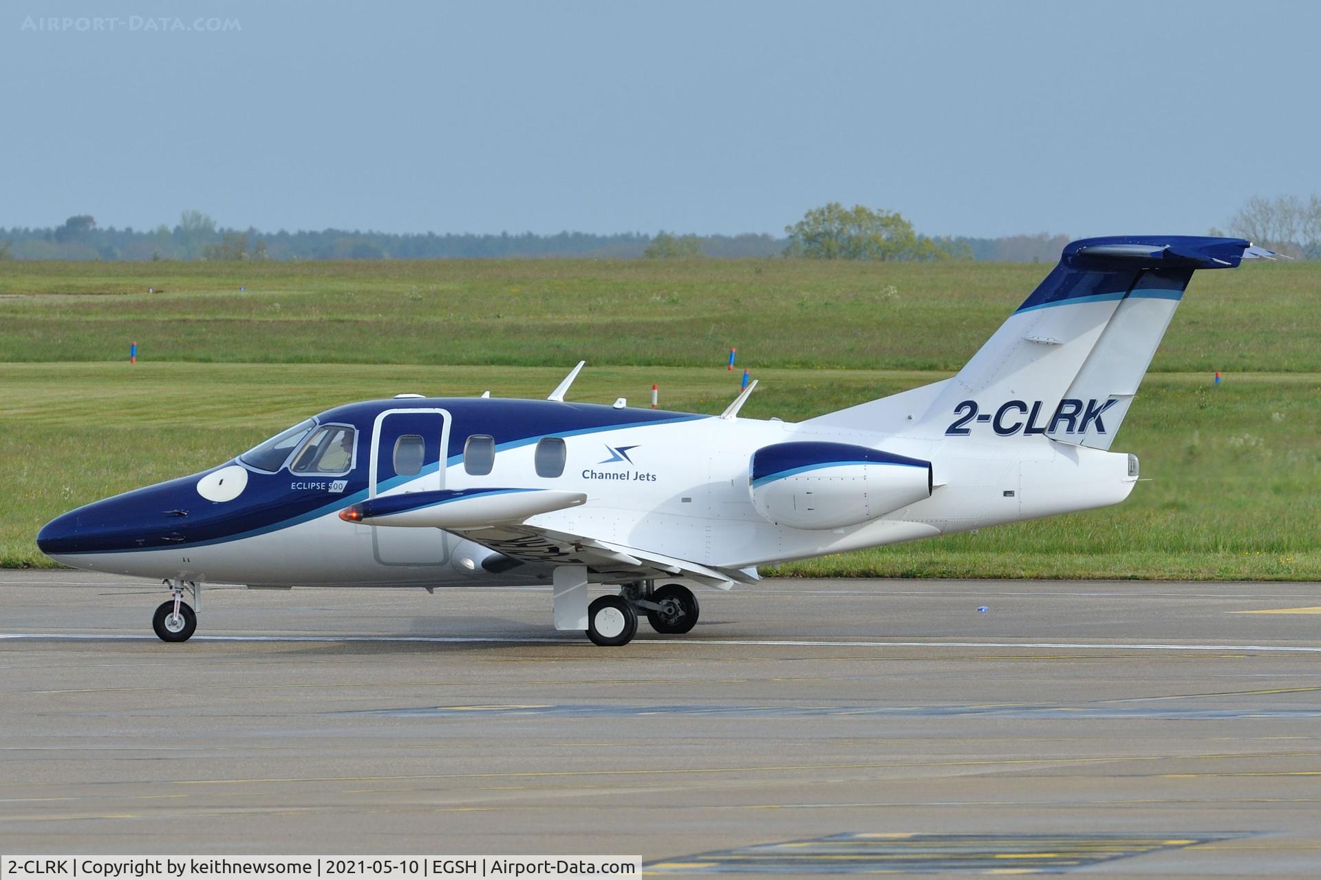 2-CLRK, 2007 Eclipse Aviation Corp EA500 C/N 000072, Arriving at Norwich from Oxford.