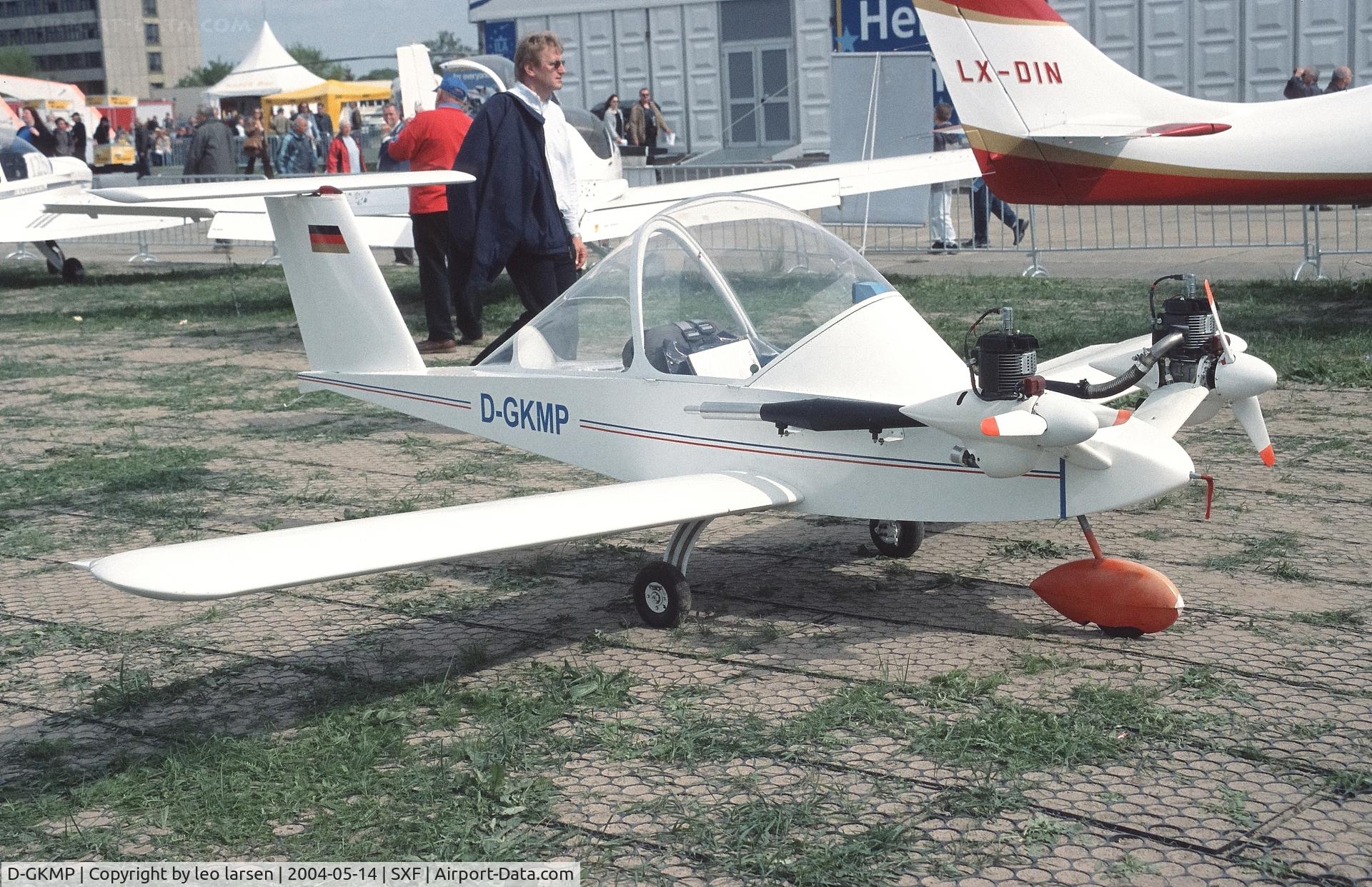 D-GKMP, Colomban MC-15 Cri-Cri (Cricket) C/N 1569, Berlin ILA 14.5.2004