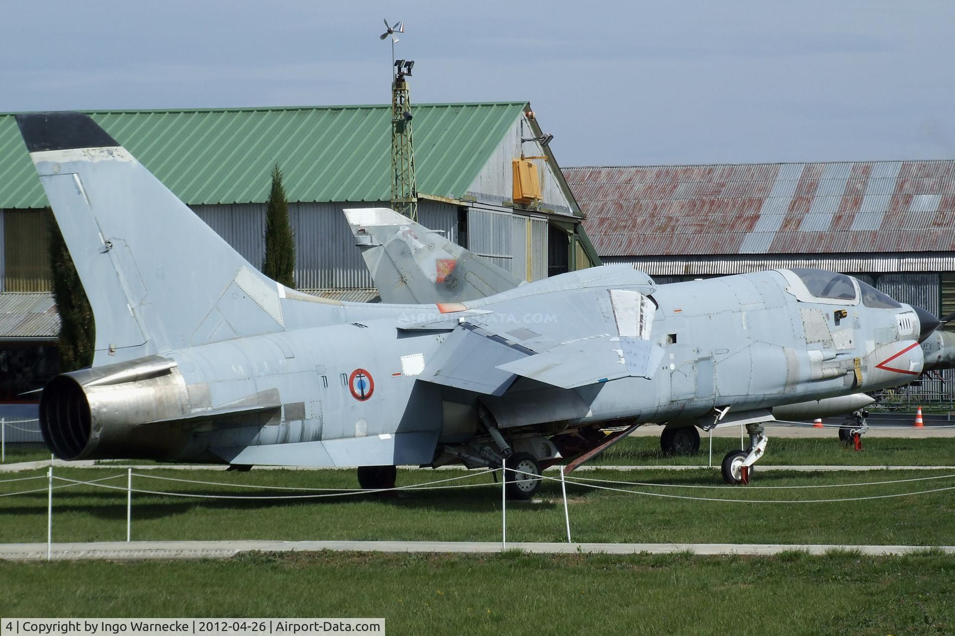 4, Vought F-8E(FN) Crusader C/N 1216, Vought F-8E(FN) Crusader at the Musée Européen de l'Aviation de Chasse, Montelimar Ancone airfield