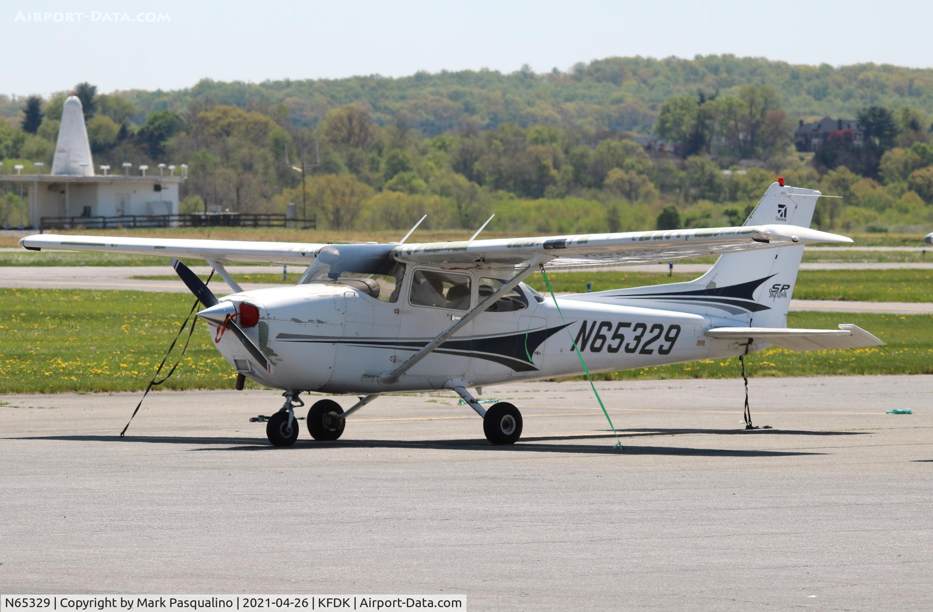 N65329, 2004 Cessna 172S C/N 172S9702, Cessna 172S