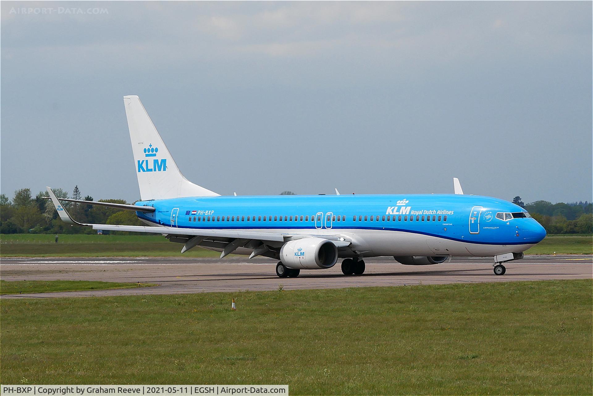 PH-BXP, 2001 Boeing 737-9K2 C/N 29600, Just landed at Norwich.