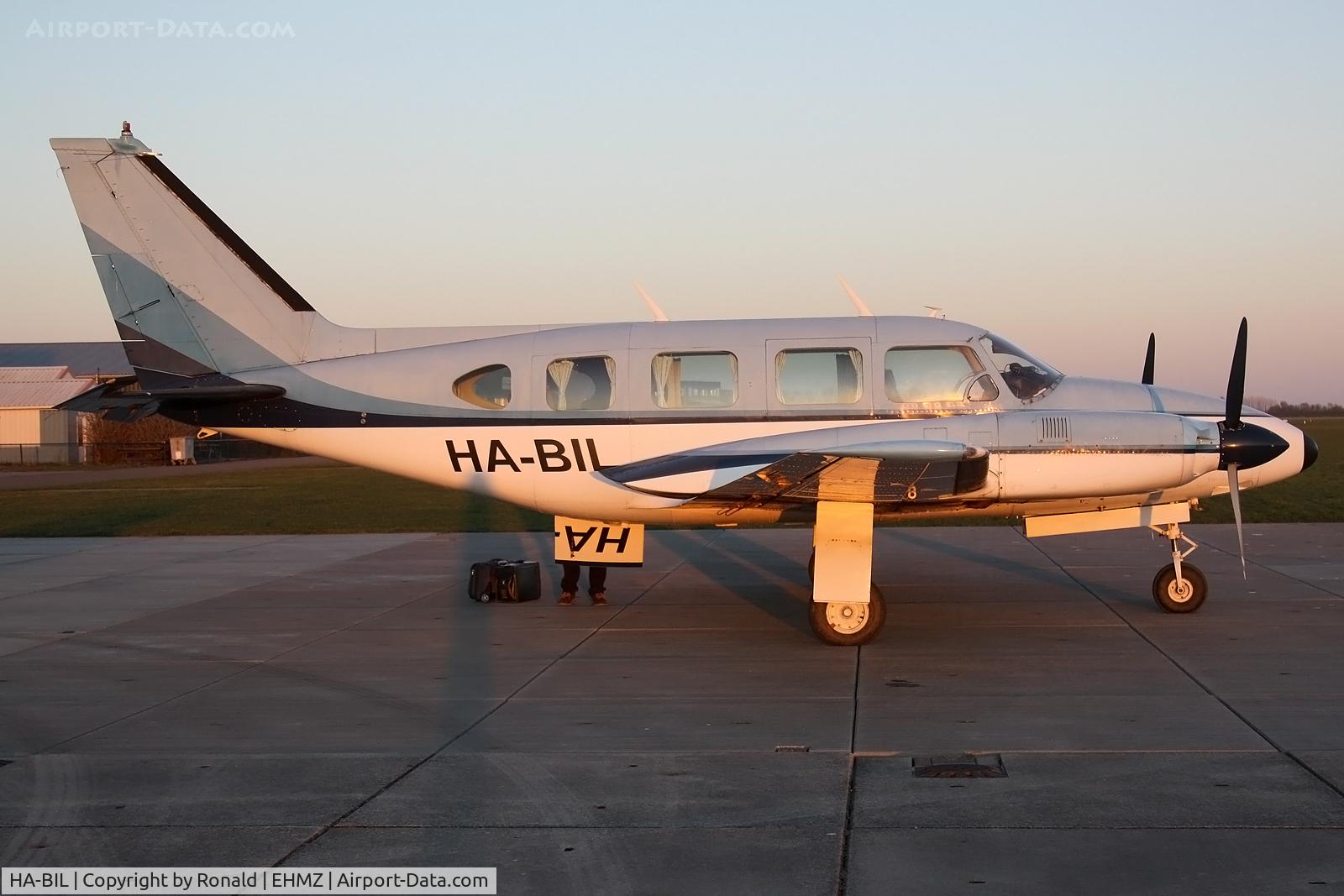 HA-BIL, 1972 Piper PA-31 Navajo C/N 31-825, at ehmz