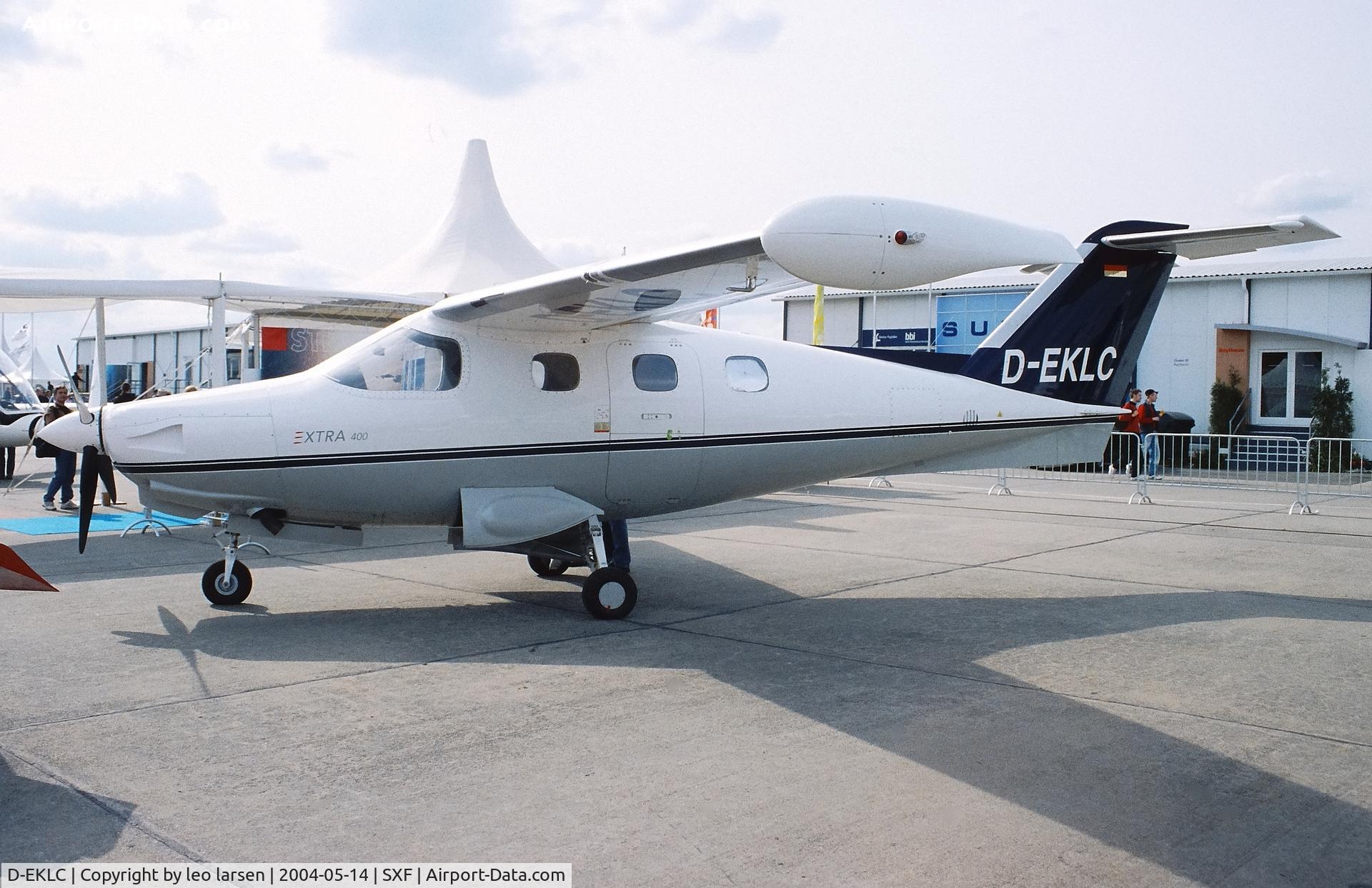 D-EKLC, Extra EA-400 C/N 04, Berlin ILA 14.5.2004