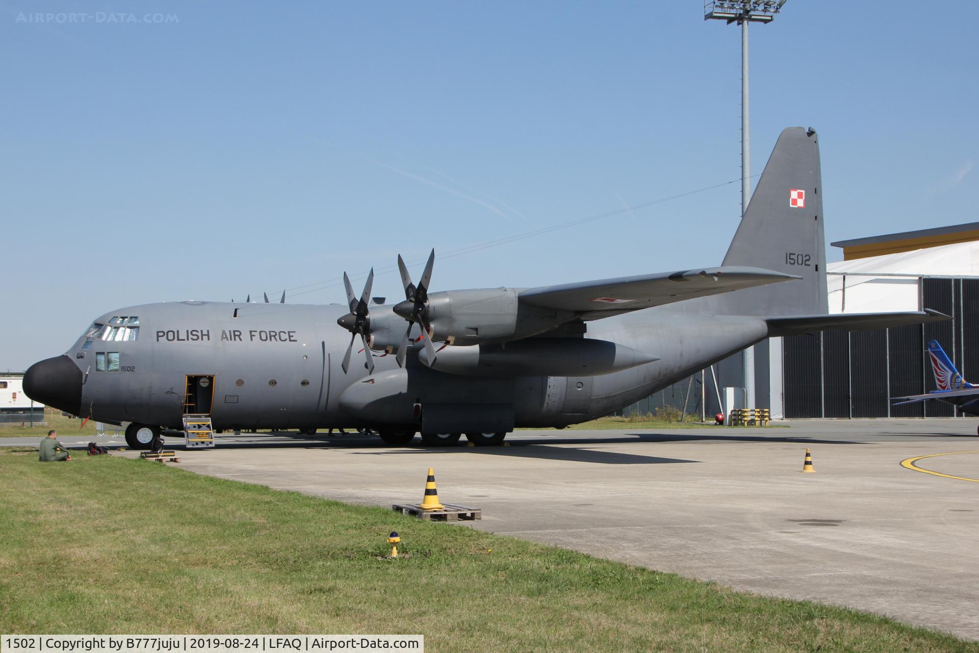 1502, 1970 Lockheed C-130E-LM Hercules C/N 382-4414, during Albert Airshow