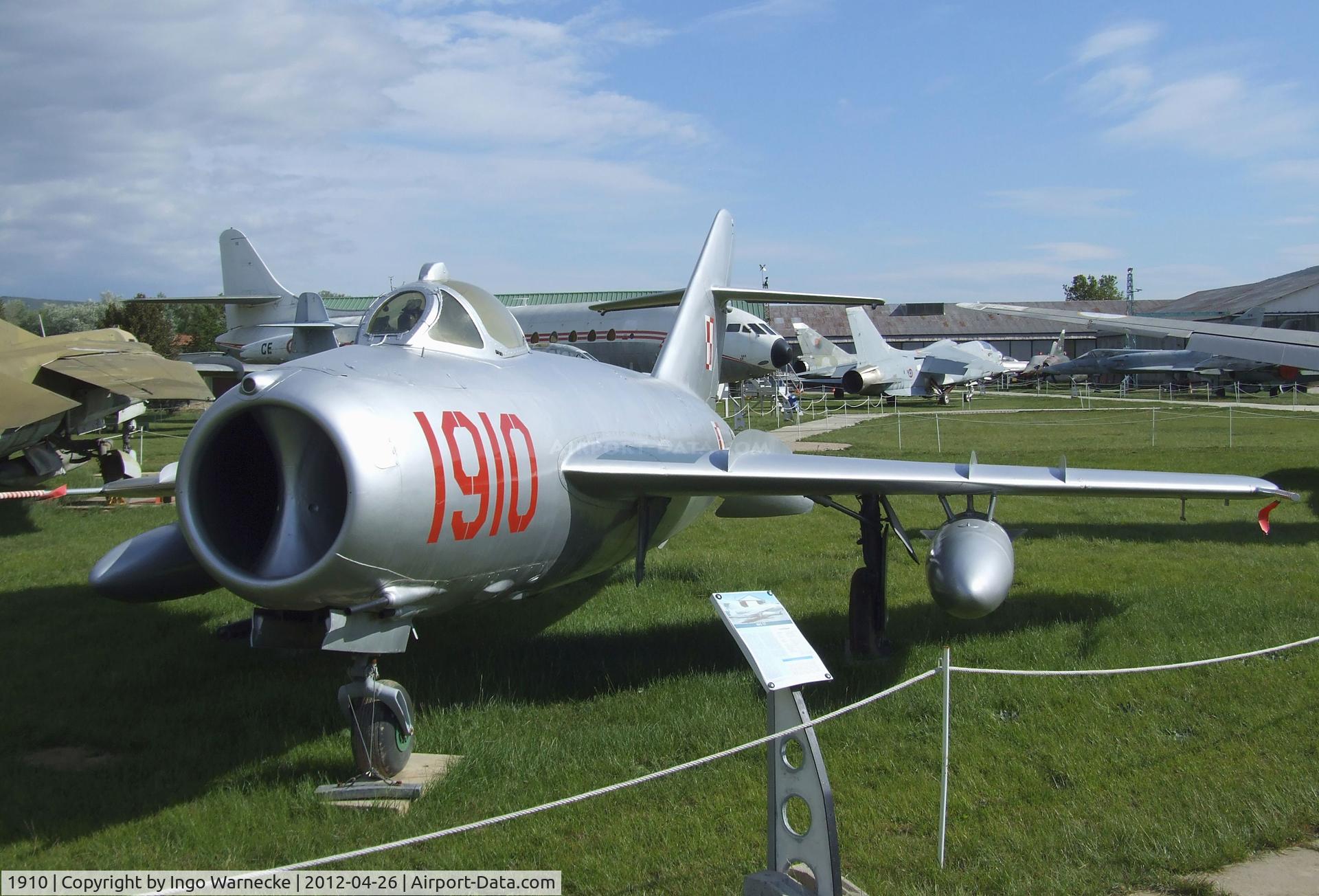 1910, PZL-Mielec Lim-5 (MiG-17F) C/N 1C1910, PZL-Mielec Lim-5 (MiG-17F) FRESCO-C at the Musée Européen de l'Aviation de Chasse, Montelimar Ancone airfield