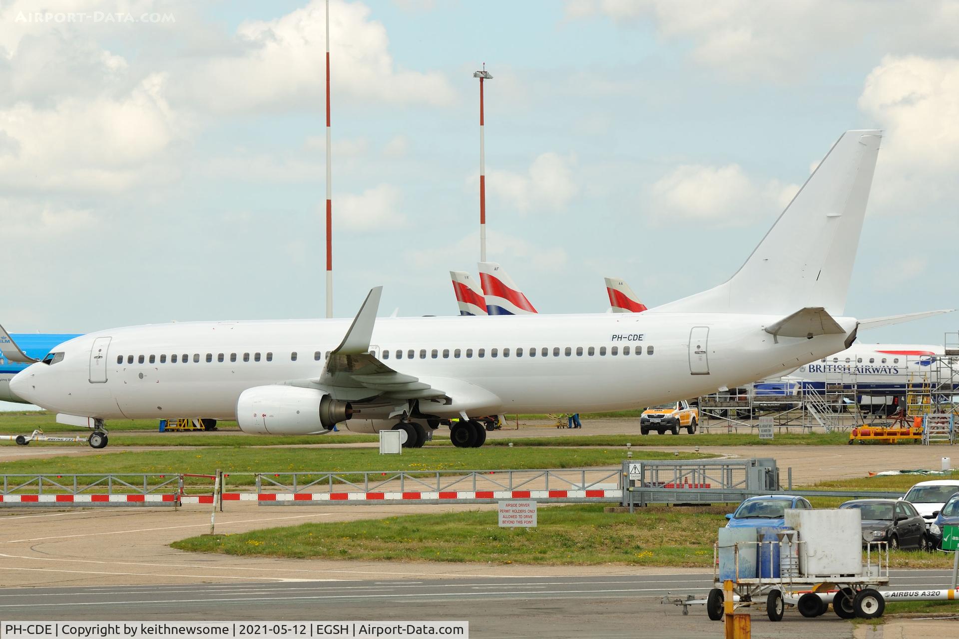 PH-CDE, 2008 Boeing 737-86Q C/N 35795, Removed from spray shop with all over white colour scheme.