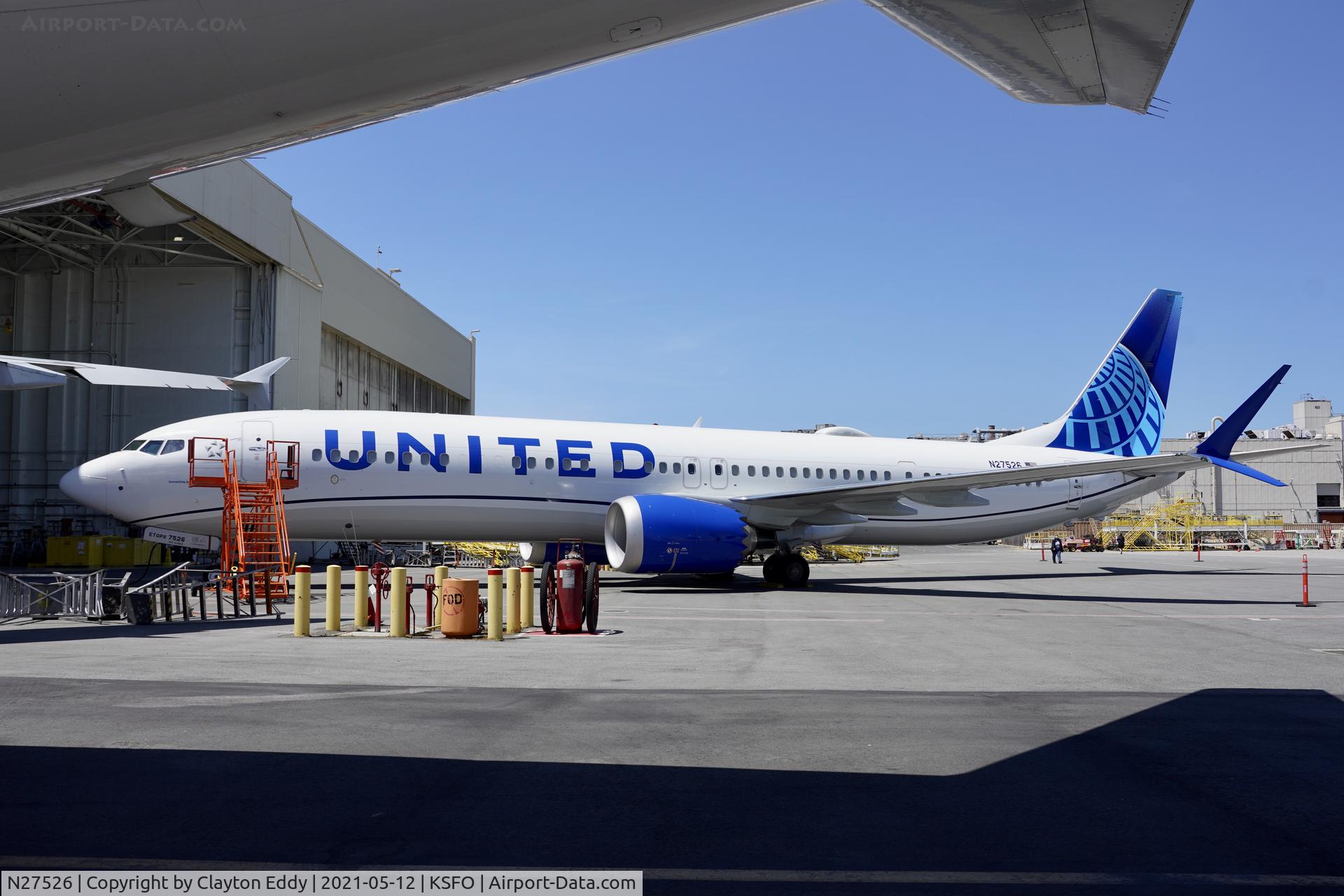 N27526, 2019 Boeing 737-9 MAX C/N 64499, SFO 2021.