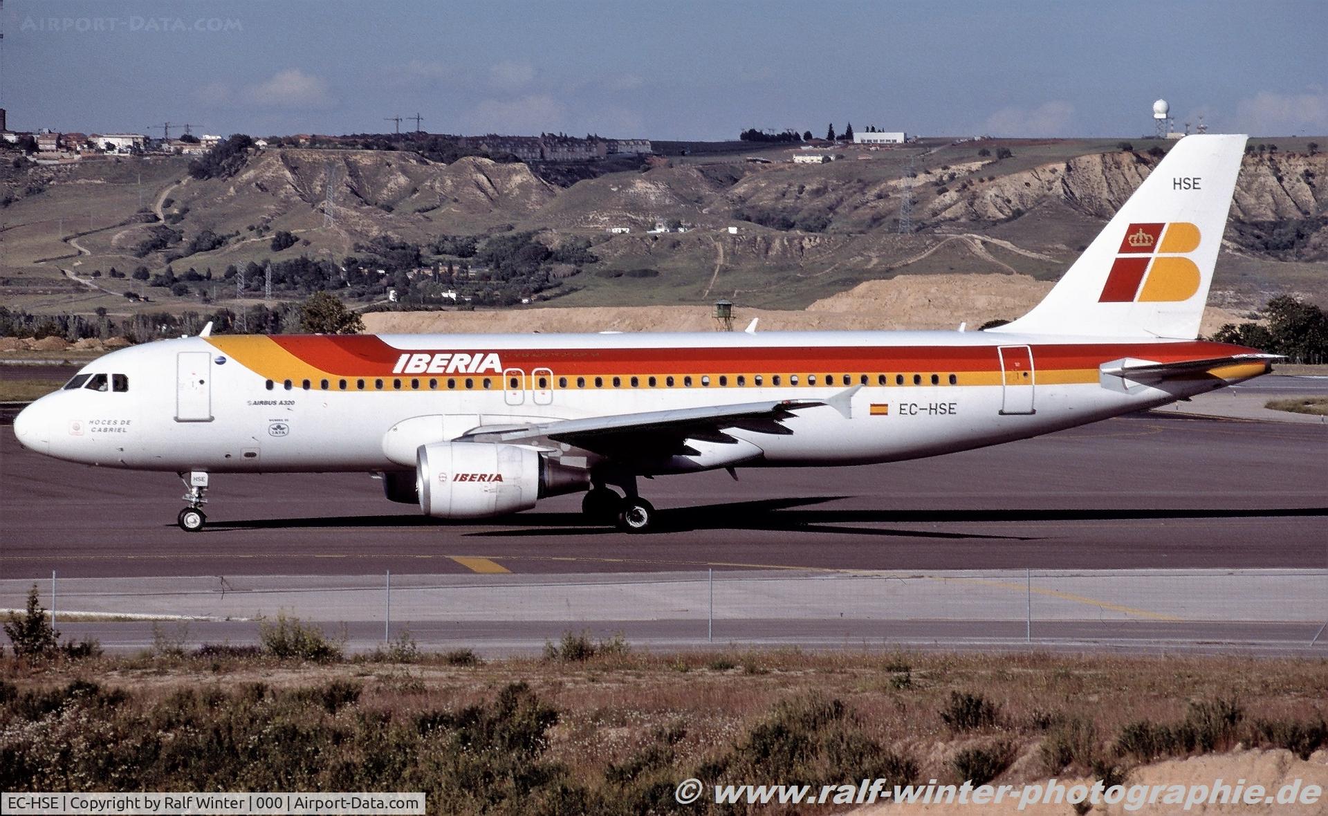 EC-HSE, 2000 Airbus A320-214 C/N 1229, Airbus A320-214 - IB IBE Iberia 'Hoces de Cabriel' - 1229 - EC-HSE - 05.2001