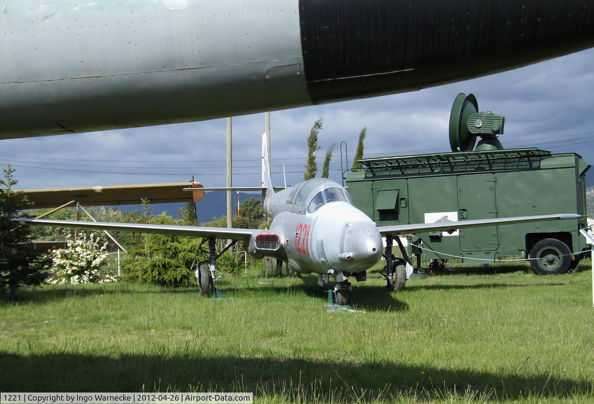 1221, PZL-Mielec TS-11 Iskra bis DF C/N 3H-1121, PZL TS-11 Iskra bis DF at the Musée Européen de l'Aviation de Chasse, Montelimar Ancone airfield