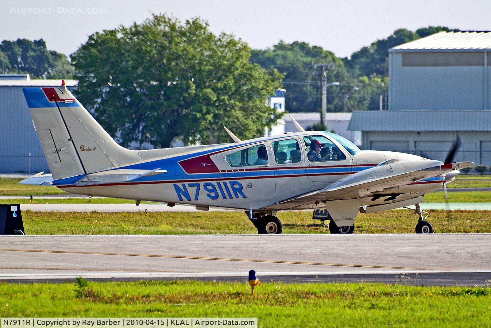N7911R, 1968 Beech D55 Baron C/N TE-622, N7911R   Beech 95-D55 Baron [TE-622] Lakeland-Linder~N 15/04/2010