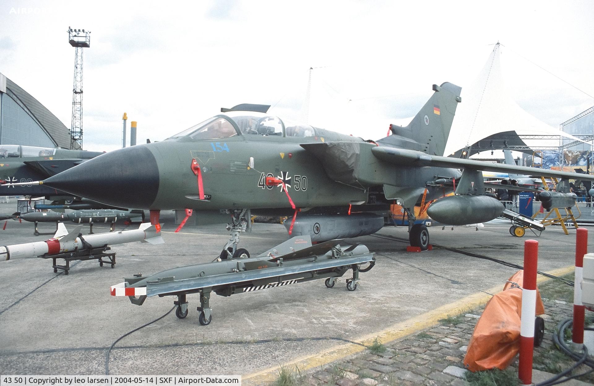 43 50, Panavia Tornado IDS C/N 135/GS024/4050, Berlin ILA 14.5.2004