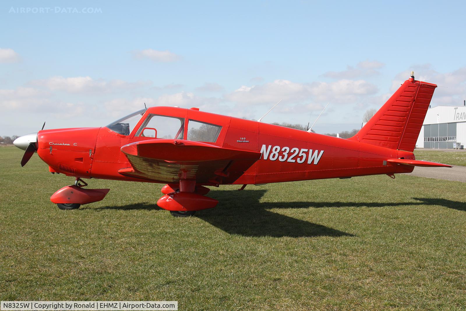 N8325W, 1965 Piper PA-28-180 Cherokee C/N 28-2502, at ehmz
