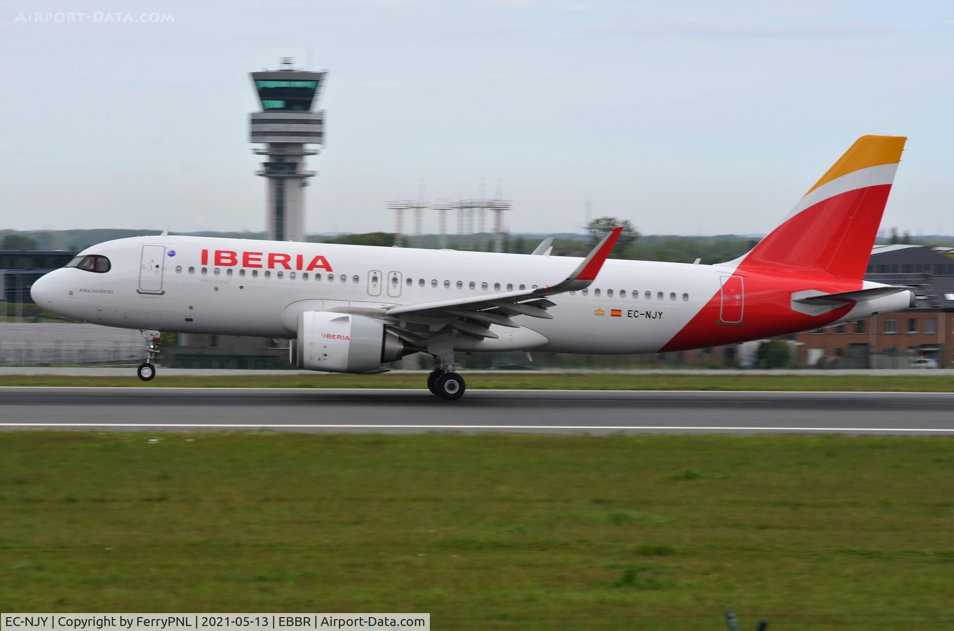 EC-NJY, 2020 Airbus A320-251N C/N 10135, Landing of Iberia A320N