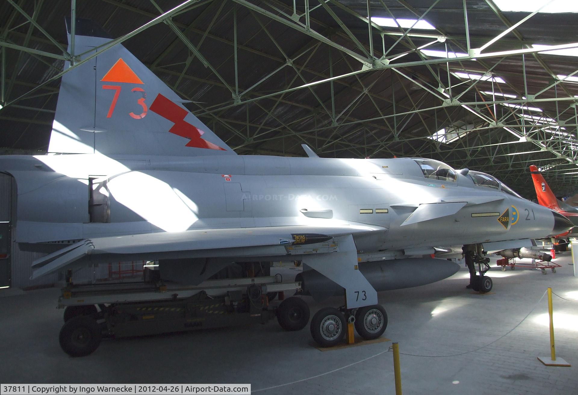 37811, Saab Sk37E Viggen C/N 37811, SAAB Sk37E Viggen at the Musée Européen de l'Aviation de Chasse, Montelimar Ancone airfield