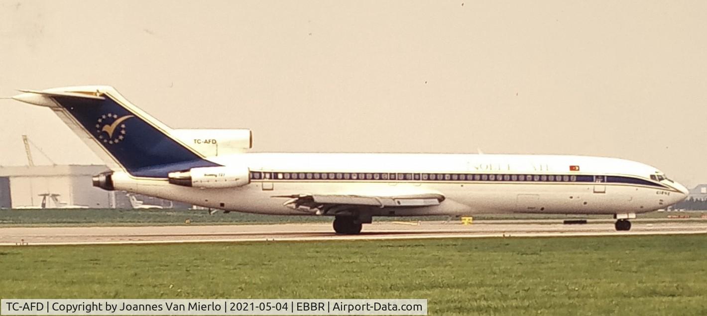 TC-AFD, 1975 Boeing 727-230 C/N 21113, Scan from slide