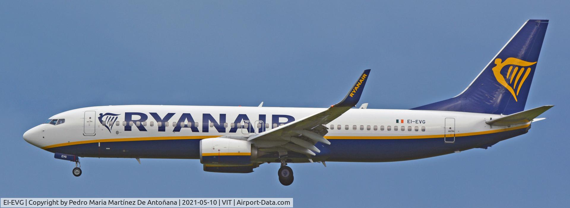 EI-EVG, 2012 Boeing 737-8AS C/N 40292, Aeropuerto de Foronda - Vitoria-Gasteiz - Euskadi - España