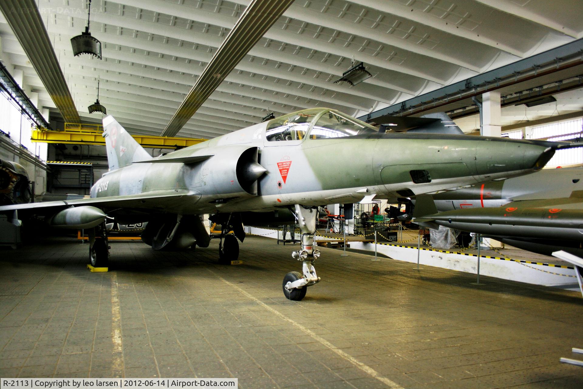 R-2113, Dassault Mirage IIIRS C/N 17-26-145/1044, Wernigerode Museum 14.6.2012