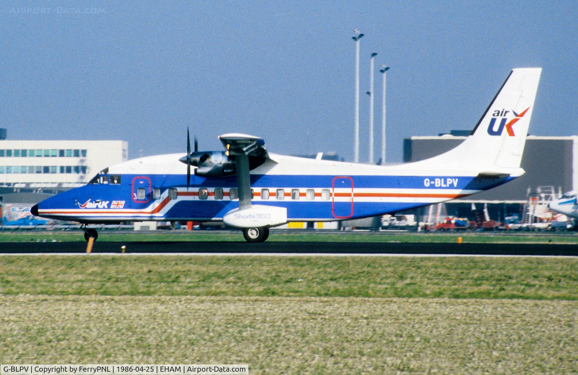 G-BLPV, 1984 Short 360-200 C/N SH.3657, Air UK Shorts 360 taking-off