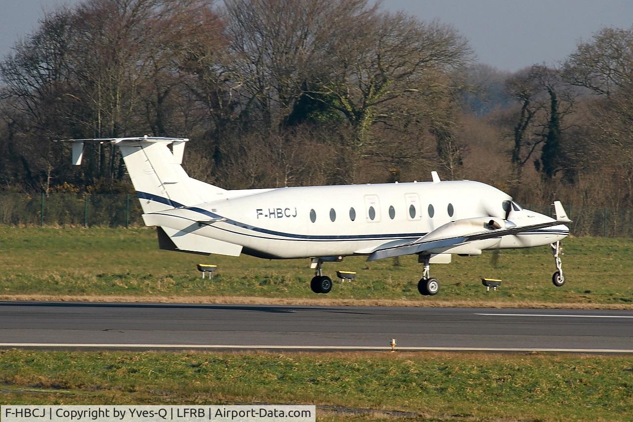F-HBCJ, 1998 Beech 1900D C/N UE-338, Beech 1900D, Landing rwy 07R, Brest-Bretagne airport (LFRB-BES)