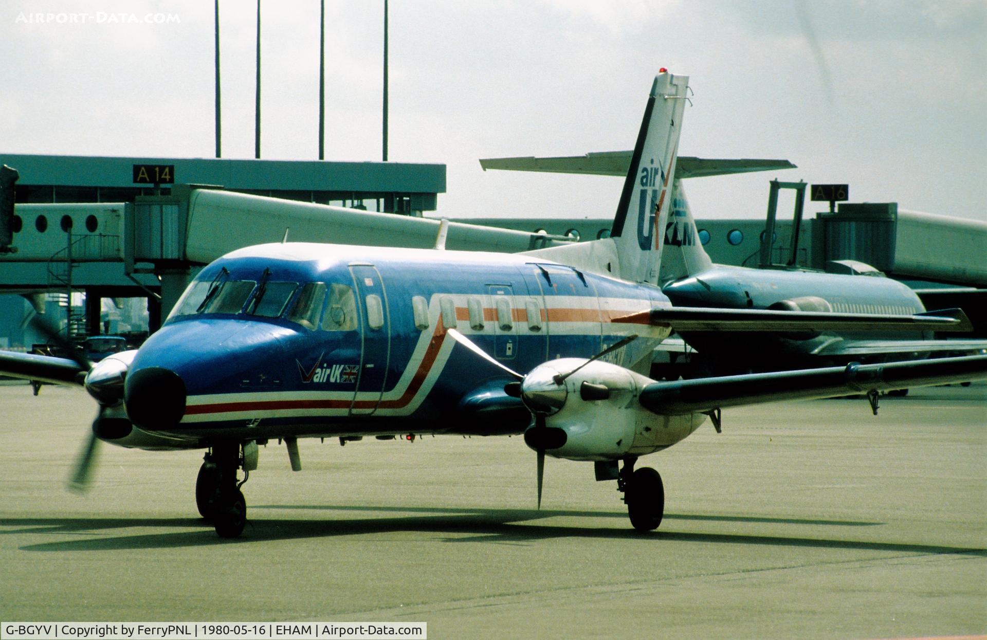 G-BGYV, 1980 Embraer EMB-110P1 Bandeirante C/N 110249, Air UK taxiing in AMS