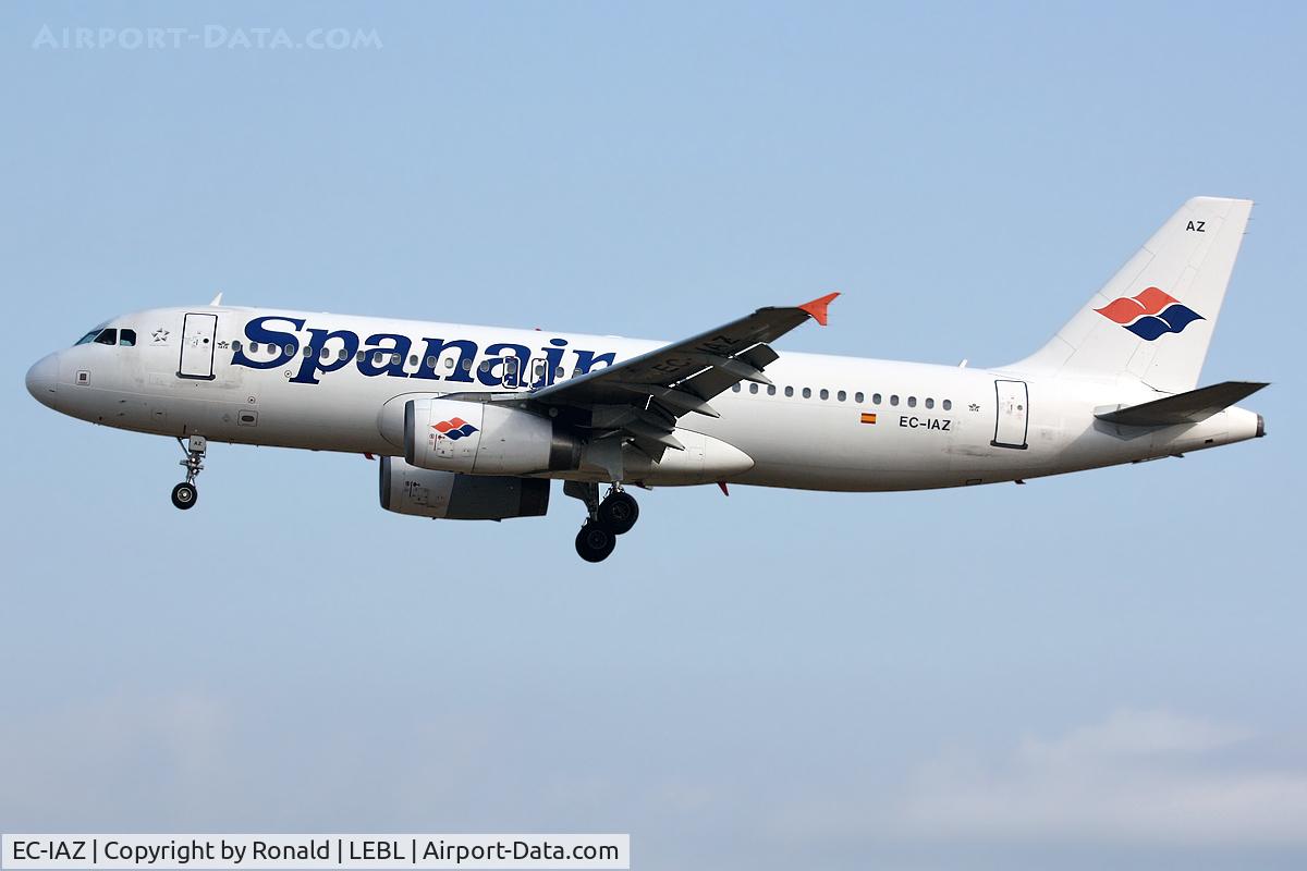 EC-IAZ, 2001 Airbus A320-232 C/N 1631, at bcn