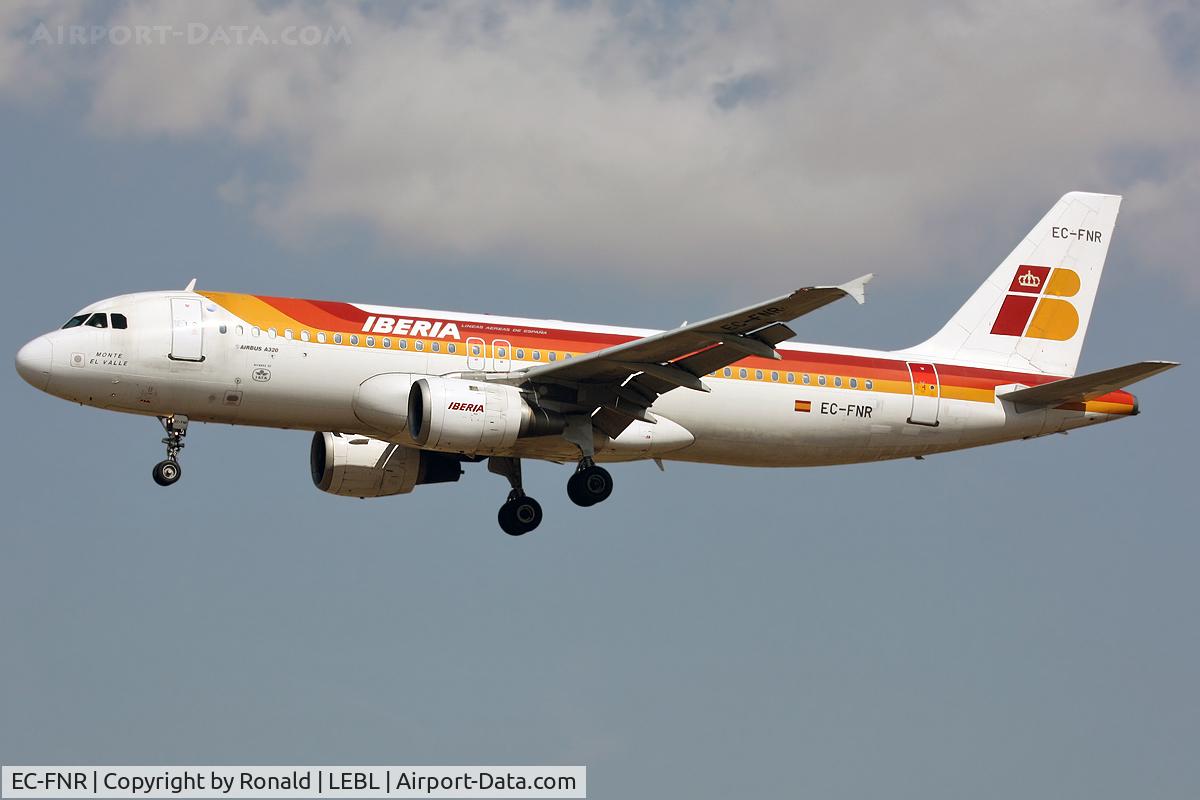 EC-FNR, 1992 Airbus A320-211 C/N 323, at bcn