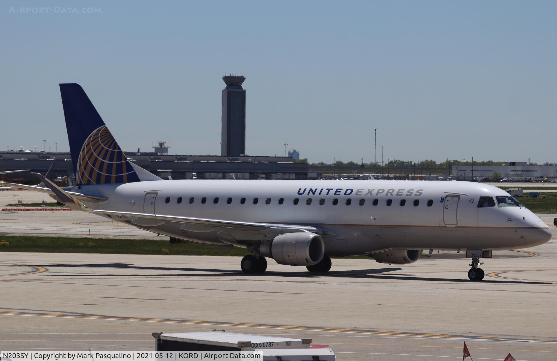 N203SY, 2016 Embraer 175LR (ERJ-170-200LR) C/N 17000625, ERJ-170-200LR