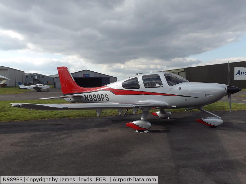 N989PS, 2014 Cirrus SR22 GTS Carbon C/N 4104, Parked at Gloucestershire Airport.